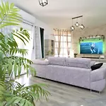 Id&la By Interhome *