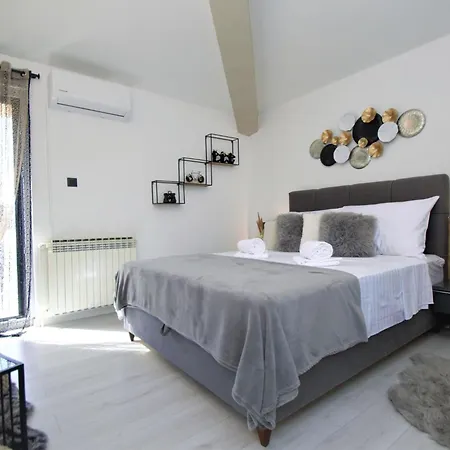 Id&la By Interhome Holiday home *