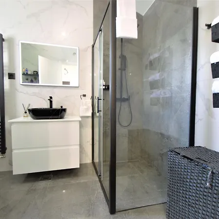 Id&la By Interhome *