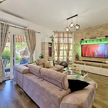 Id&la By Interhome Prázdninový dům Brodarica (Sibenik-Knin)